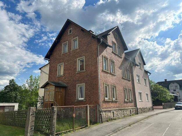 Einfamilienhaus zum Kauf 73.000 € 6 Zimmer 150 m² 616 m² Grundstück Oberkotzau 95145