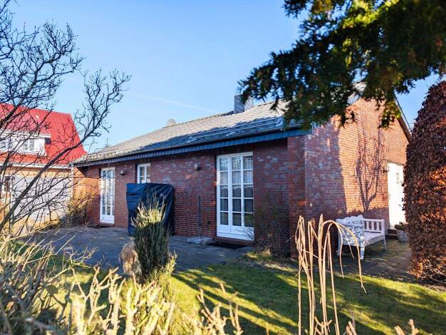 Einfamilienhaus zum Kauf provisionsfrei 798.000 € 3 Zimmer 92 m² 662 m² Grundstück Wyk-Boldixum 25938