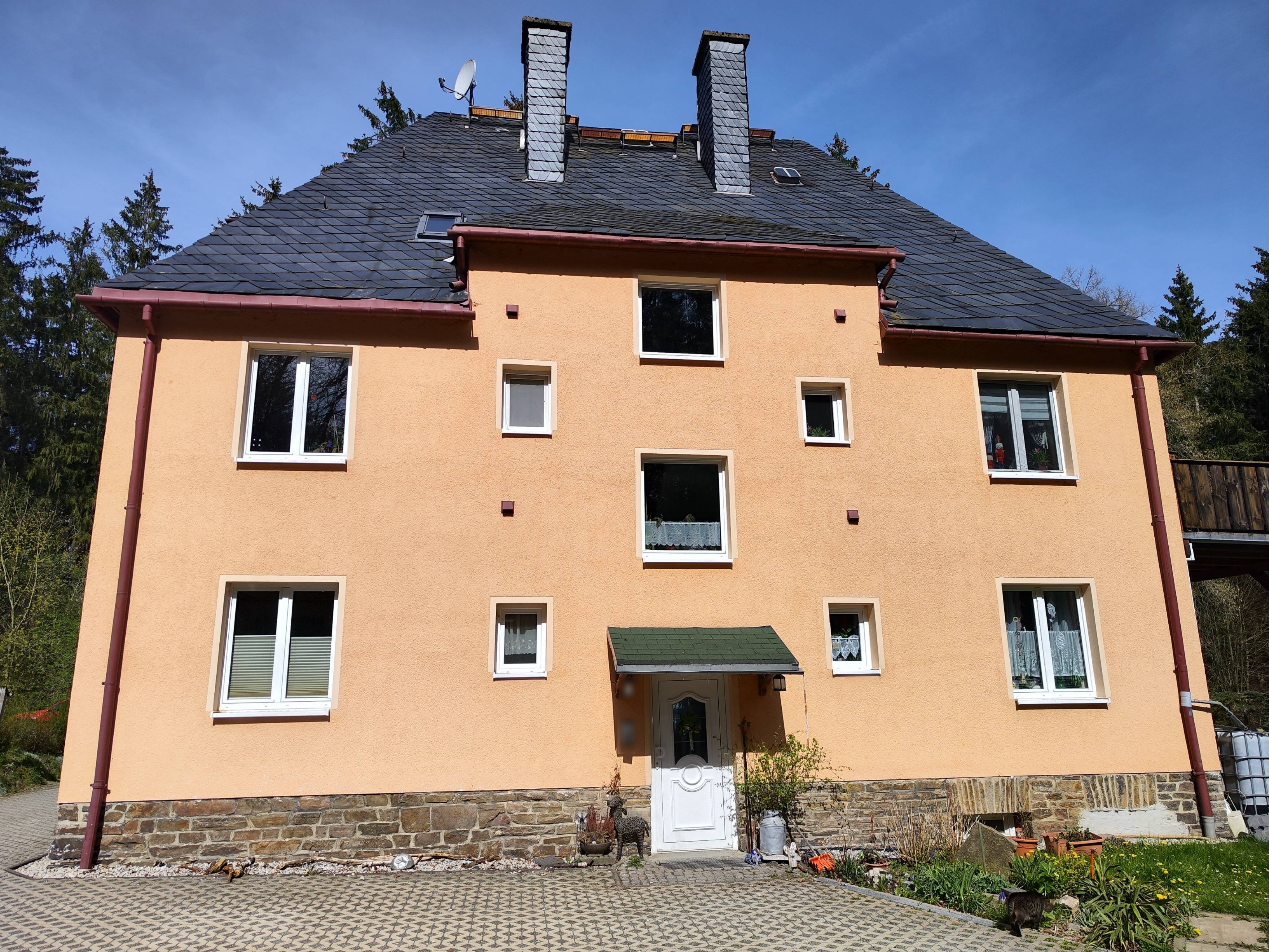 Mehrfamilienhaus zum Kauf 200.000 € 12 Zimmer 254 m²<br/>Wohnfläche 1.317 m²<br/>Grundstück ab sofort<br/>Verfügbarkeit Thermalbad Wiesenbad Thermalbad Wiesenbad 09488