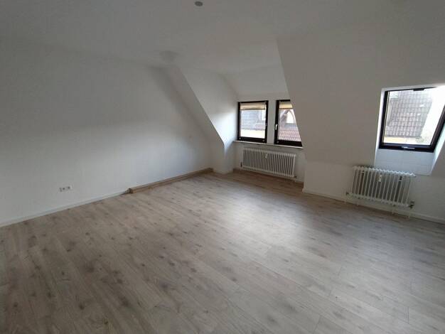 Wohnung zur Miete 865 € 3 Zimmer 86 m² 2. Geschoss frei ab 01.08.2026 Talstraße 7 Schwenningen Villingen-Schwenningen 78056
