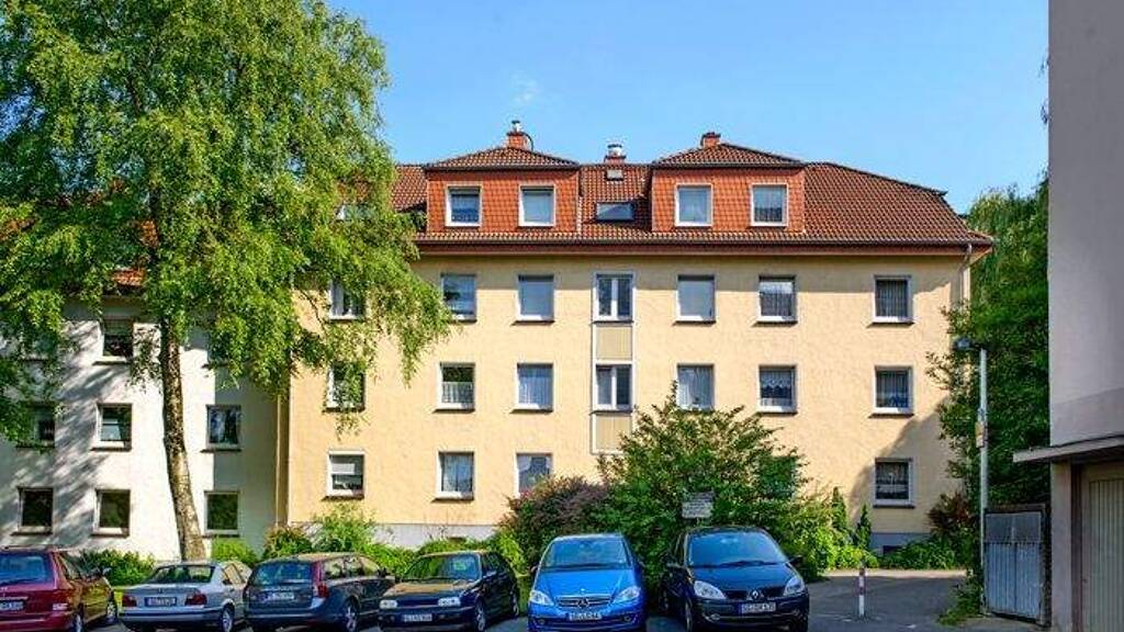 Wohnung zur Miete 589 € 3 Zimmer 65,4 m² 3. Geschoss frei ab 29.04.2026 Föhrenstraße 9 Solingen-Mitte Solingen 42651