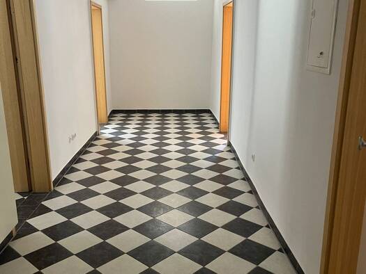 Wohnung zur Miete 720 € 2,5 Zimmer 90 m² EG frei ab sofort Marktstr Emskirchen 91448