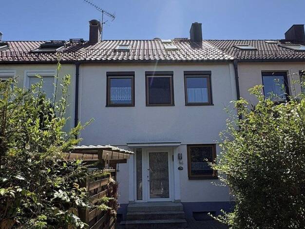 Reihenmittelhaus zum Kauf provisionsfrei 460.000 € 4,5 Zimmer 110 m² 242 m² Grundstück Entensee Rückersdorf 90607
