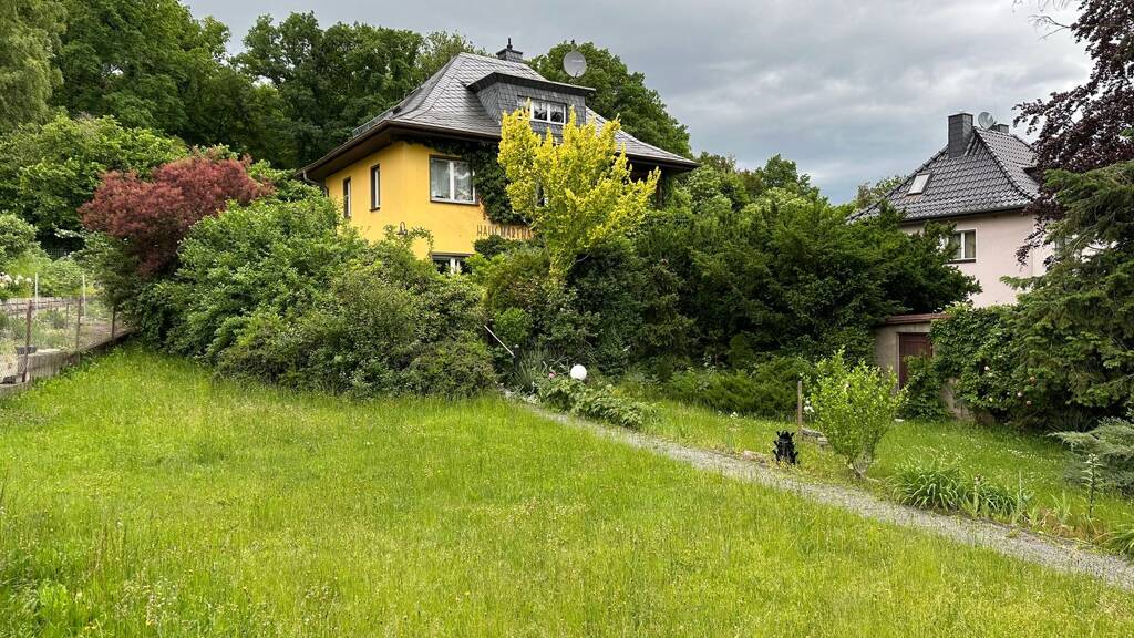 Einfamilienhaus zum Kauf 239.000 € 5 Zimmer 100 m² 900 m² Grundstück Richard Wagner Strasse 8 Jößnitz Plauen 08547