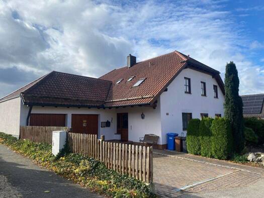 Wohnung zur Miete 730 € 3 Zimmer 76 m² An den Sandwellen 66 Abensberg 93326