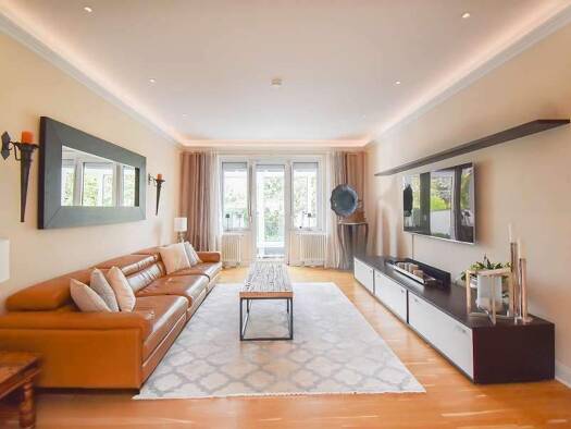 Einfamilienhaus zum Kauf 1.400.000 € 9 Zimmer 290 m² 600 m² Grundstück Bemerode Hannover 30539