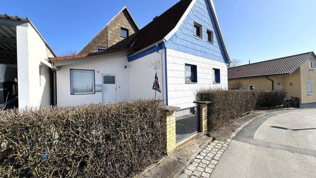 Einfamilienhaus zum Kauf 257.500 € 12 Zimmer 262 m² 521 m² Grundstück Bad Königshofen 97631