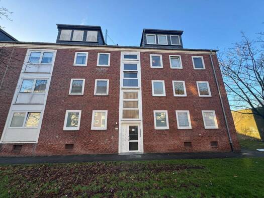 Wohnung zum Kauf 75.000 € 3 Zimmer 61 m² frei ab sofort Hamburger Strasse 25a Geestemünde Bremerhaven 27570