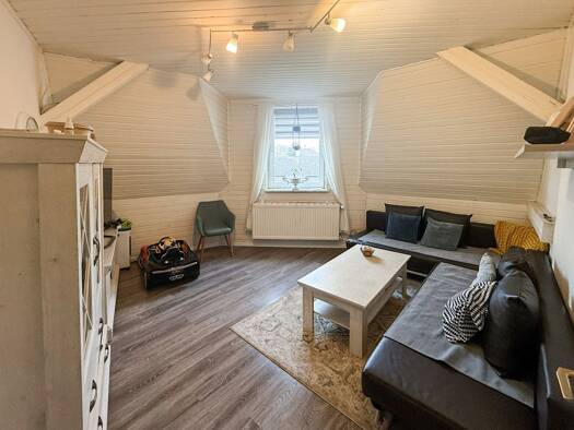 Wohnung zum Kauf 75.000 € 4 Zimmer 85 m² Marxloh Hamborn 47169