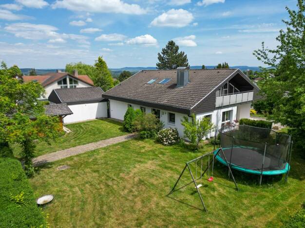 Einfamilienhaus zum Kauf 655.000 € 7 Zimmer 210,5 m² 1.267 m² Grundstück Donaueschingen Donaueschingen 78166