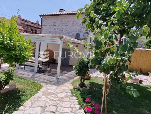 Haus zum Kauf 275.000 € 2 Zimmer 69 m² Galizana Vodnjan