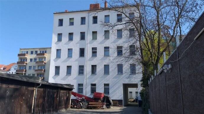 Property thumbnail 3