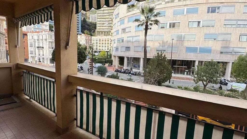 Studio zum Kauf provisionsfrei 3.950.000 € 3 Zimmer 84 m² 2. Geschoss Tenao Inferieur Monaco 98000