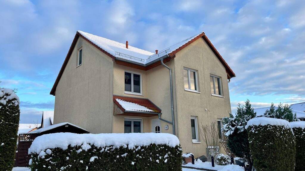 Doppelhaushälfte zum Kauf 340.000 € 3 Zimmer 78 m² 260 m² Grundstück Schildow Mühlenbecker Land 16552