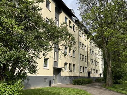 Wohnung zur Miete 765 € 4 Zimmer 76 m² 5. Geschoss frei ab 01.11.2026 Rostocker Straße 33 Bad Cannstatt Bad Cannstatt 70376