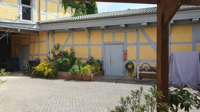 Haus zum Kauf 239.000 € 5 Zimmer 180 m² 1.117 m² Grundstück Lenzen Lenzen (Elbe) 19309