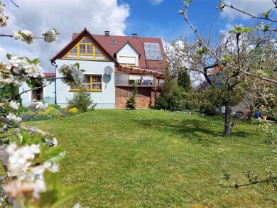 Einfamilienhaus zum Kauf 339.000 € 7 Zimmer 159 m² 1.053 m² Grundstück frei ab sofort Oberdachstetten Oberdachstetten 91617