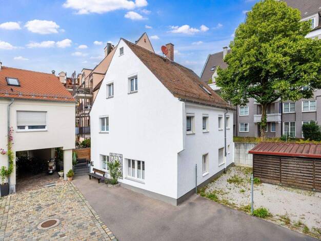 Haus zum Kauf 545.000 € 8 Zimmer 185 m² 121 m² Grundstück Innenstadt Augsburg 86152