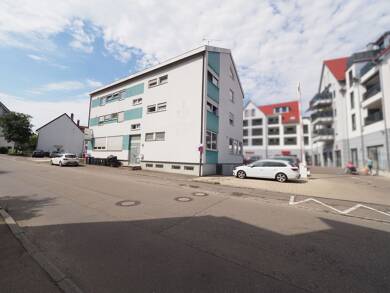 Wohn- und Geschäftshaus zum Kauf als Kapitalanlage geeignet 925.000 € 16 Zimmer 589 m² 446 m² Grundstück Oberkirchberg Illerkirchberg 89171
