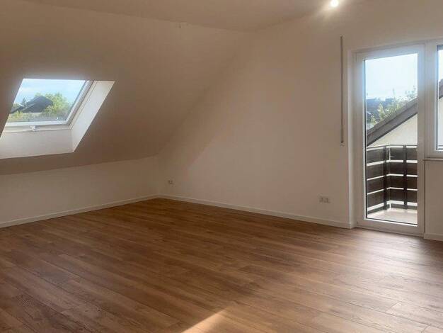 Wohnung zur Miete 1.000 € 4 Zimmer 79 m² 2. Geschoss frei ab 01.11.2026 Bruchköbel Bruchköbel 63486