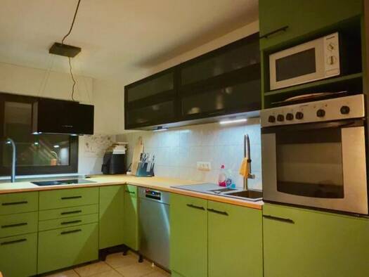 Wohnung zur Miete 850 € 2,5 Zimmer 100 m² Geschoss 1/2 frei ab 01.10.2026 Berghofen Dortmund 44267
