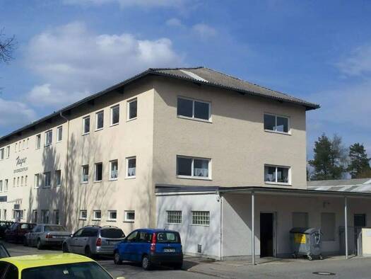 Bürofläche zur Miete provisionsfrei 250 € 1 Zimmer 100 m² Bürofläche Waldkraiburg 84478