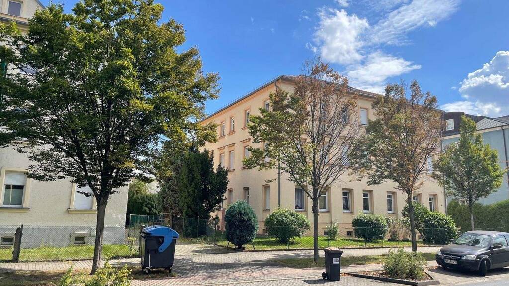 Wohnung zum Kauf 125.000 € 3 Zimmer 76,2 m² 2. Geschoss frei ab sofort Siegfried-Rädel-Straße 10 Heidenau 01809