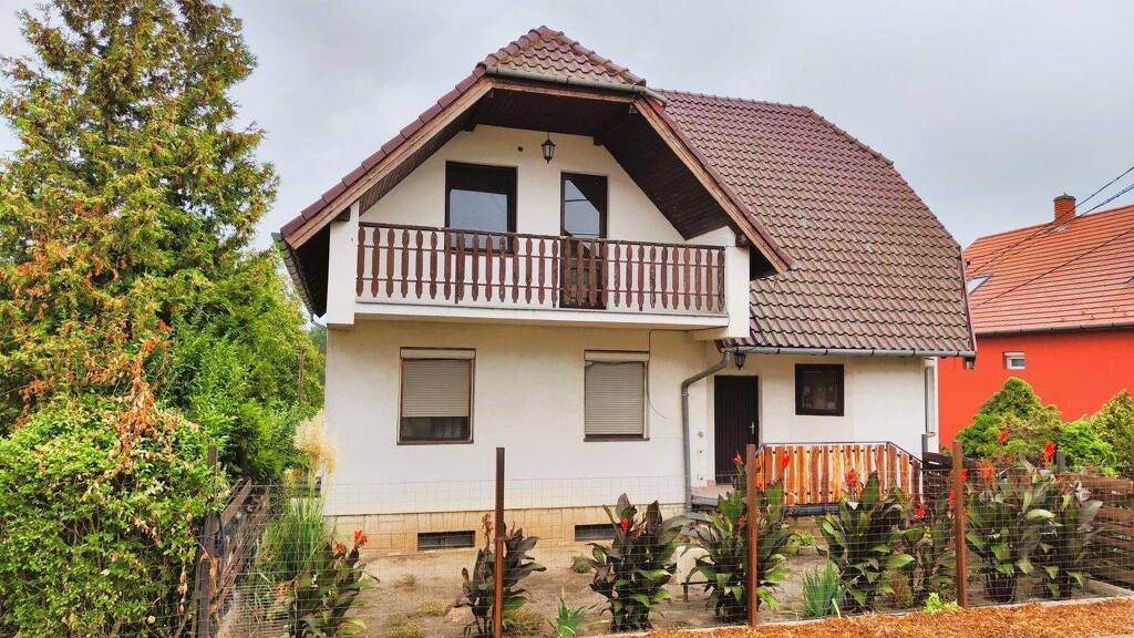 Haus zum Kauf provisionsfrei 186.900 € 7 Zimmer 211 m² 445 m² Grundstück Alsópáhok