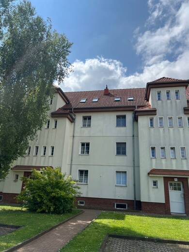 Wohnung zur Miete 380 € 3 Zimmer 64 m² Dachgeschoss, 2. Geschoss frei ab sofort Hellgraben 16 a Aschersleben Aschersleben 06449