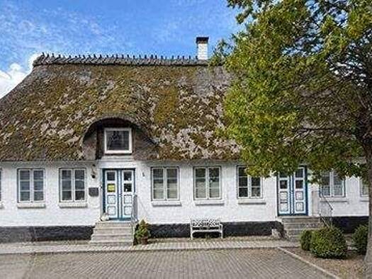 Einfamilienhaus zum Kauf 369.000 € 8 Zimmer 272 m² 904 m² Grundstück Engelsby Engelsby 24943