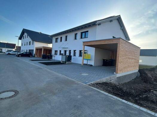 Wohnung zur Miete - Erstbezug 1.250 € 4 Zimmer 110 m² Geschoss 1/1 frei ab 01.04.2026 Aichstetten 88317