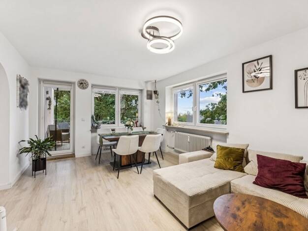 Wohnung zum Kauf 325.000 € 4,5 Zimmer 89 m² 1. Geschoss Roter Hügel Bayreuth 95445