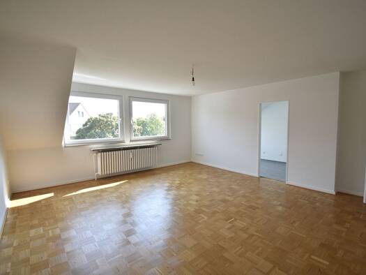 Wohnung zur Miete 1.250 € 3 Zimmer 72,1 m² 4. Geschoss frei ab 01.09.2026 Benrodestraße 1 Benrath Stadtbezirk 9 40597