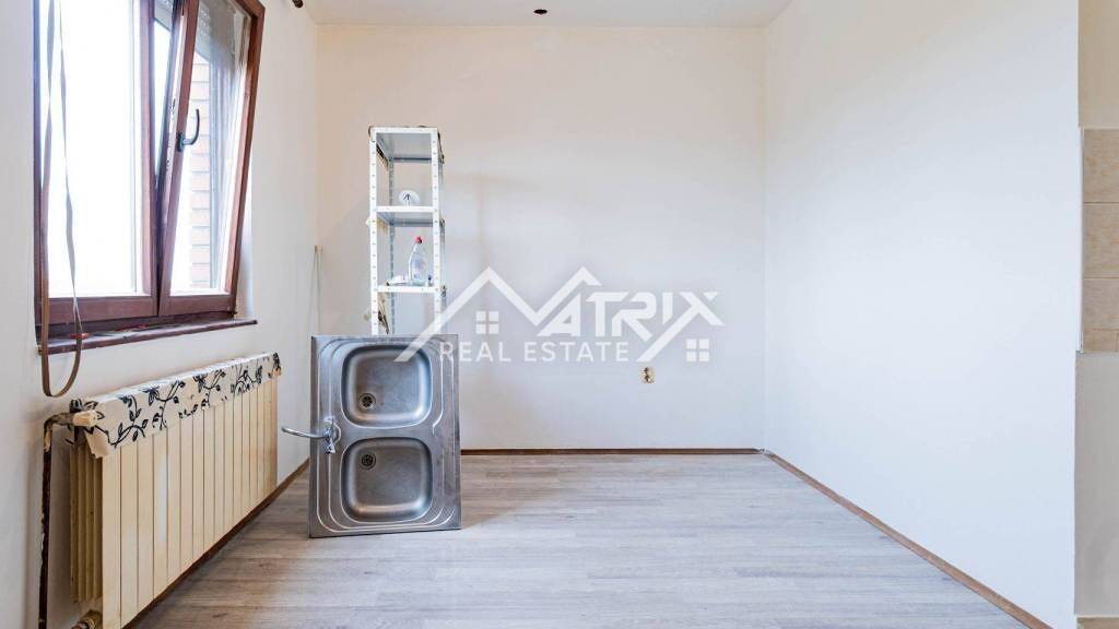 Wohnung zum Kauf 100.000 € 2 Zimmer 58 m² 6. Geschoss Centar, Vukovar Vukovar