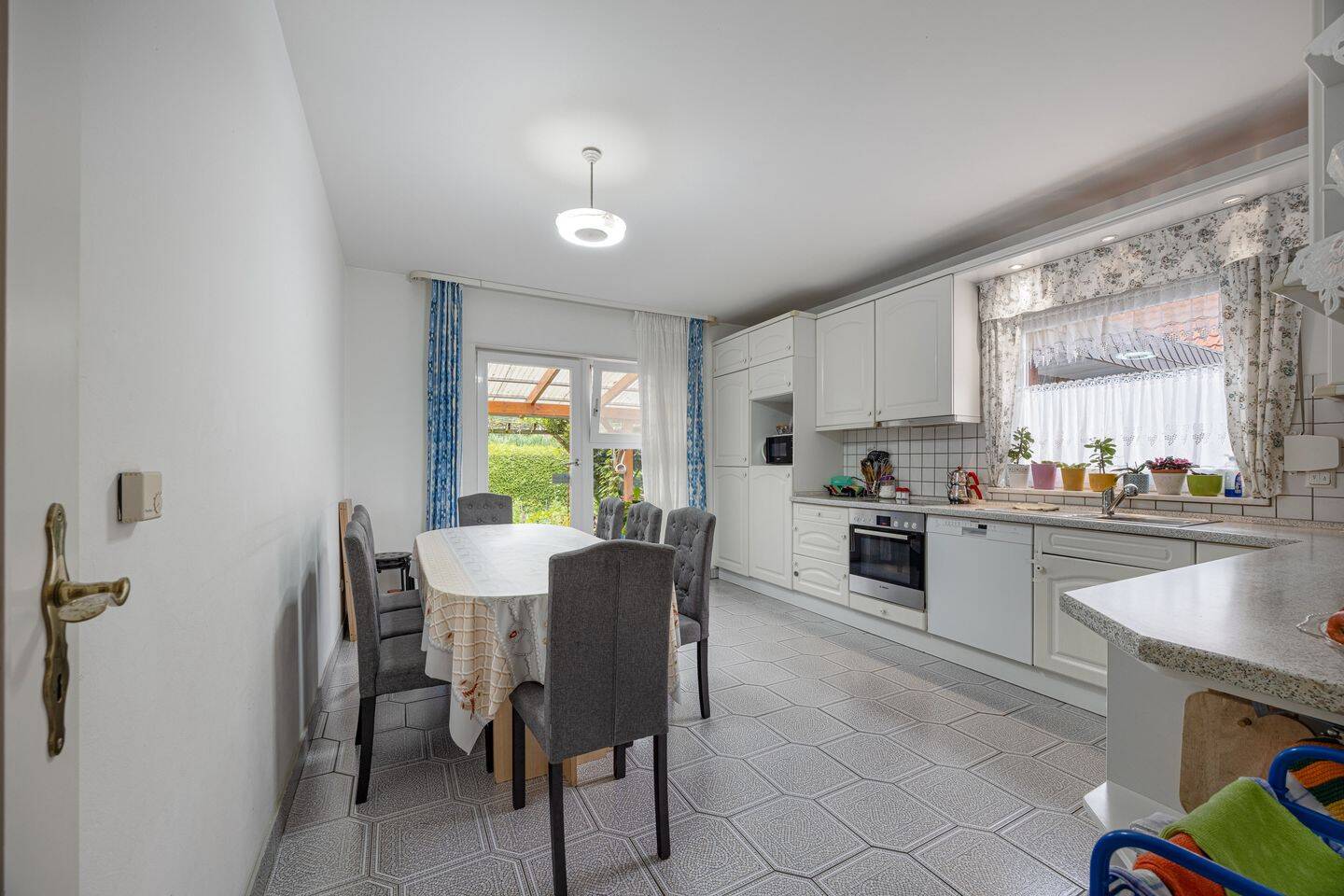 Property thumbnail 14