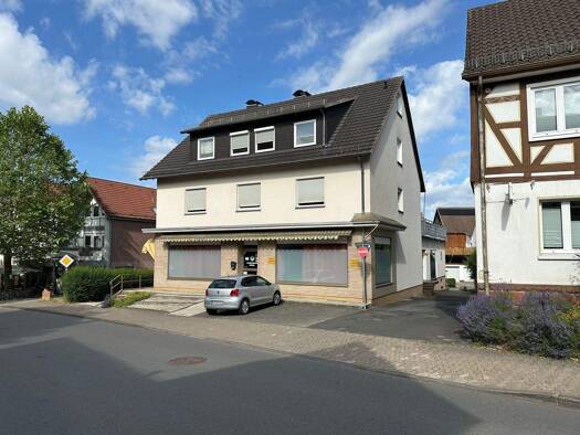 Haus zum Kauf als Kapitalanlage geeignet 299.000 € 205 m² 678 m² Grundstück Sand Bad Emstal 34308