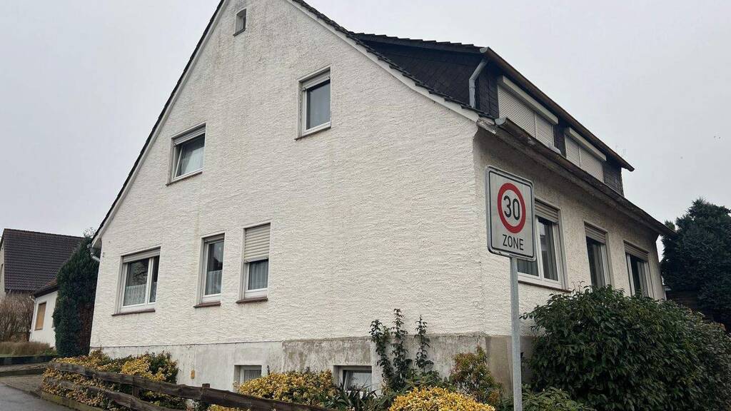 Einfamilienhaus zum Kauf 259.000 € 5 Zimmer 172 m² 408 m² Grundstück frei ab sofort Obernbeck Löhne 32584