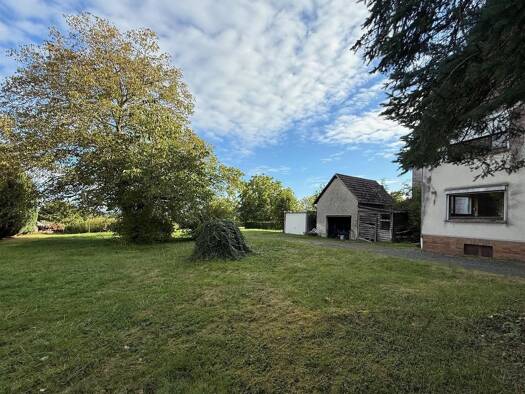 Einfamilienhaus zum Kauf 155.000 € 6 Zimmer 189 m² 1.452 m² Grundstück frei ab sofort Eichen 57632