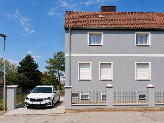 Doppelhaushälfte zur Miete - Erstbezug 1.418 € 4 Zimmer 135 m² 754 m² Grundstück frei ab sofort Burg 39288