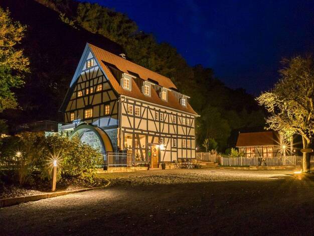 Hotel zum Kauf 4.900.000 € 169.374 m² Grundstück Gräfendorf 97782