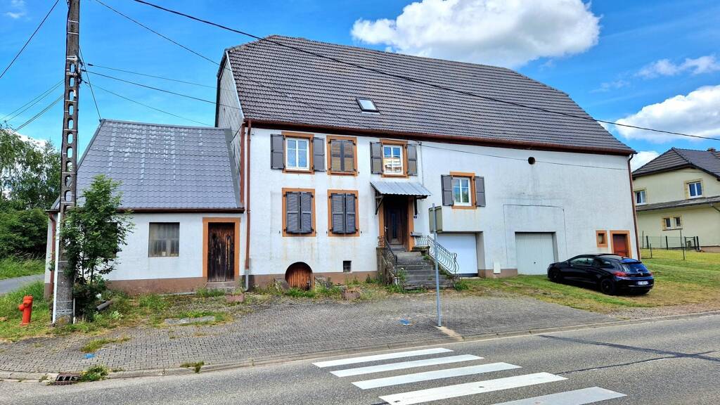 Bauernhaus zum Kauf 117.500 € 8 Zimmer 179 m² 1.131 m² Grundstück Holving 57510