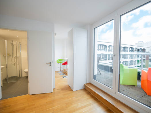 Wohnung zum Kauf 450.000 € 1 Zimmer 28 m² 6. Geschoss Bogenhausen München 81677