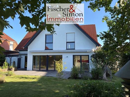 Einfamilienhaus zum Kauf 675.000 € 8 Zimmer 217,5 m² 586 m² Grundstück Neustadt Neustadt am Rübenberge 31535