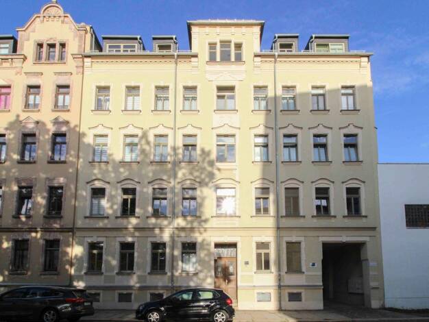 Wohnung zum Kauf 49.900 € 2 Zimmer 48,2 m² 2. Geschoss Schloßchemnitz Schloßchemnitz 09113