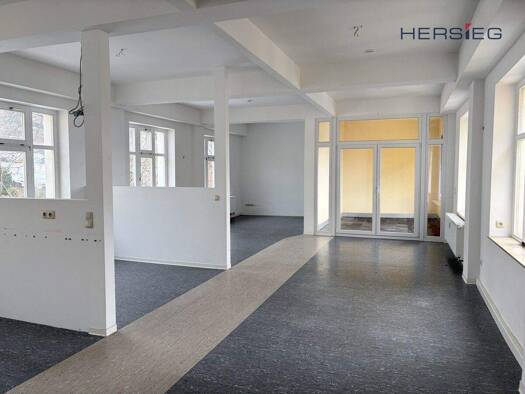 Bürofläche zur Miete 2,44 € 5 Zimmer 240 m² Bürofläche Annaberg Annaberg-Buchholz 09456