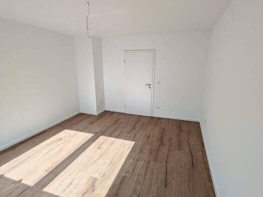Wohnung zur Miete 350 € 2 Zimmer 38 m² Geschoss 1/2 frei ab sofort Marktplatz 3 Leinburg 91227