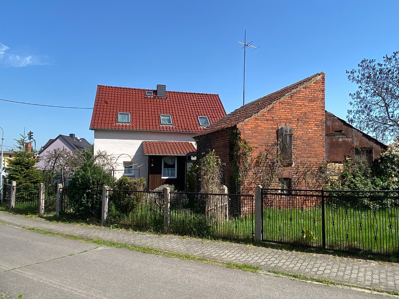 Einfamilienhaus zum Kauf 40.000 € 4 Zimmer 105 m²<br/>Wohnfläche 1.033 m²<br/>Grundstück ab sofort<br/>Verfügbarkeit Zwethau Beilrode 04886