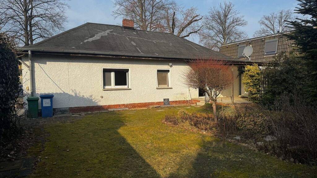 Einfamilienhaus zum Kauf 220.000 € 3 Zimmer 95 m² 657 m² Grundstück frei ab sofort Karl - Liebknecht - Strasse 113 Blankenfelde Blankenfelde-Mahlow 15827