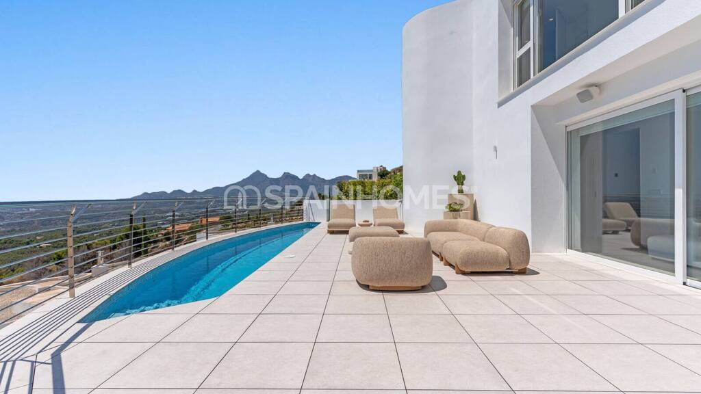 Einfamilienhaus zum Kauf 2.145.000 € 5 Zimmer 616 m² 324 m² Grundstück Alicante 03590