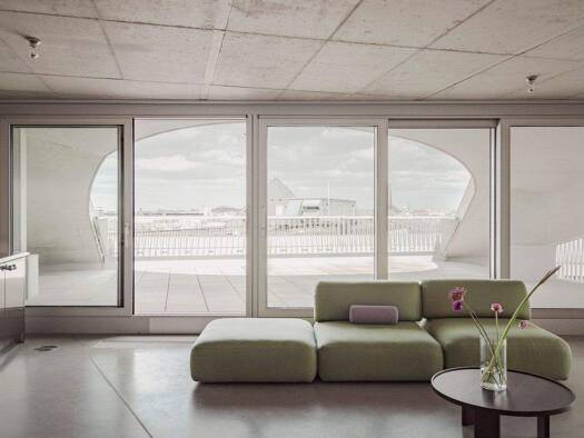 Penthouse zur Miete 4.450 € 2 Zimmer 111 m² frei ab sofort Mitte Mitte 10117